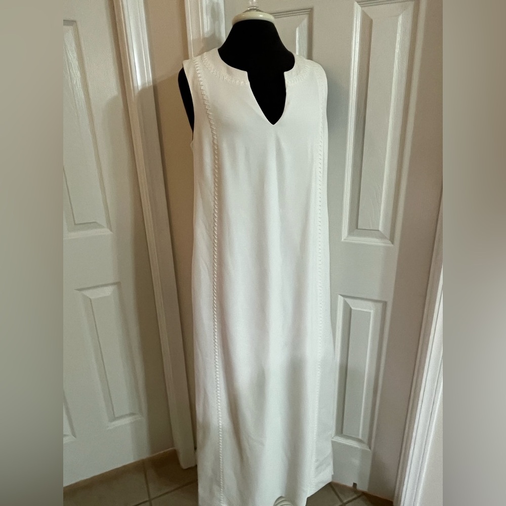 Trina Turk tunic dress top size large white sleeveless